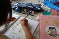 Raising Multilingual Children Through Everyday Reading